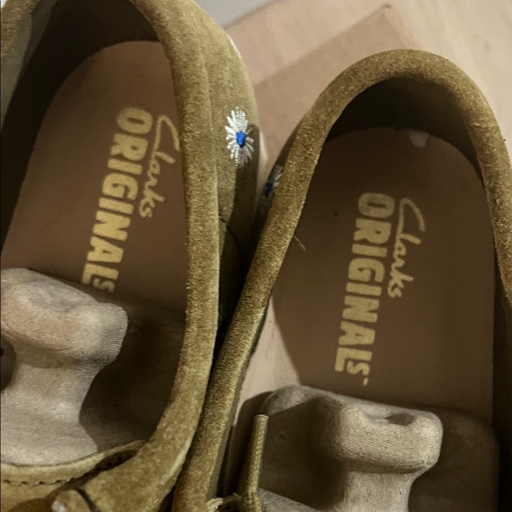 Clarks Olive Loafers for Men - Picture 5 of 9